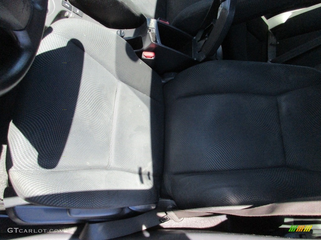 2012 Yaris Sedan - Pacific Blue Metallic / Dark Gray photo #18