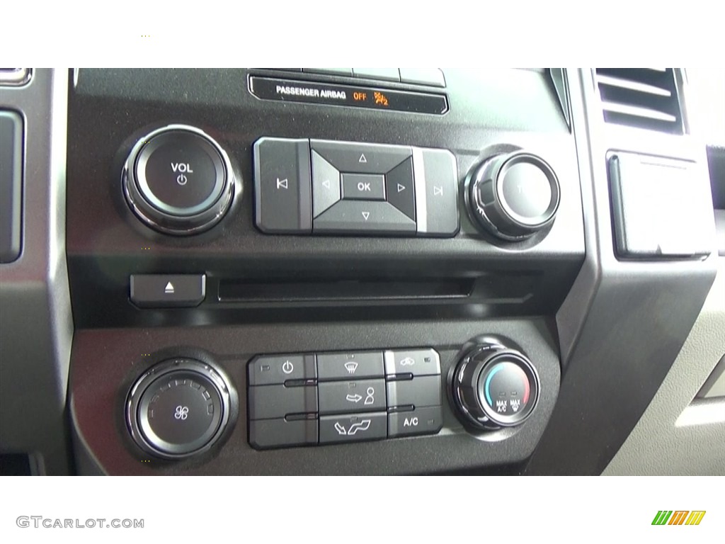 2016 F150 XLT SuperCab 4x4 - Oxford White / Medium Earth Gray photo #16