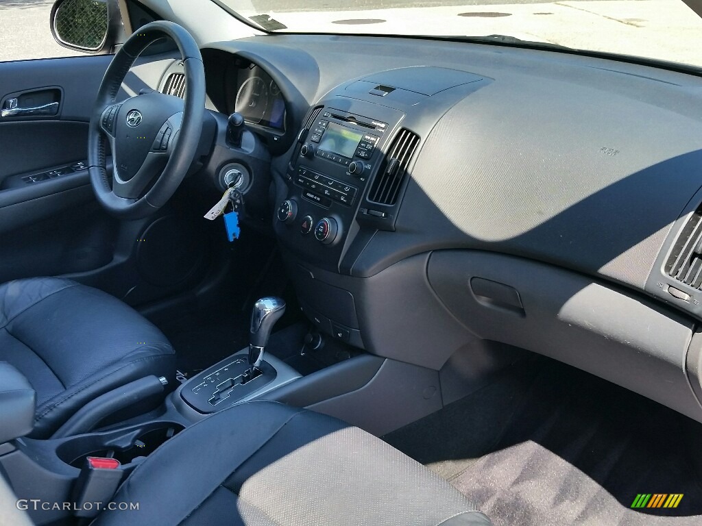 2012 Elantra SE Touring - Atlantic Blue / Black photo #27