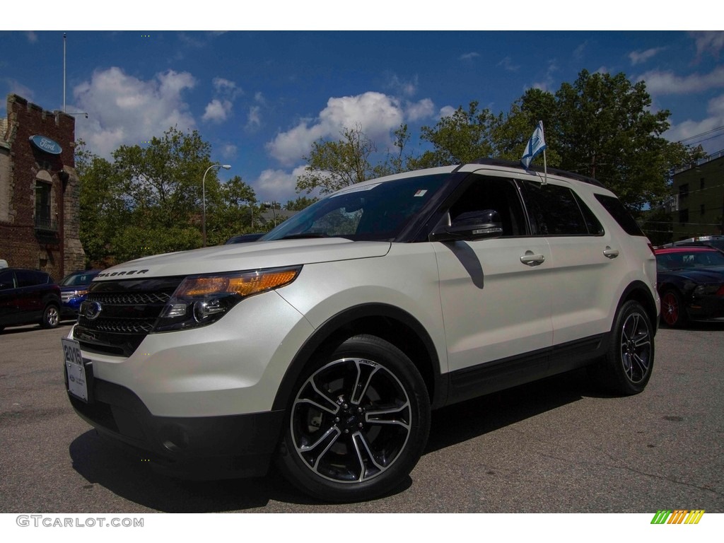 2015 Explorer Sport 4WD - White Platinum / Sport Charcoal Black/Sienna photo #1