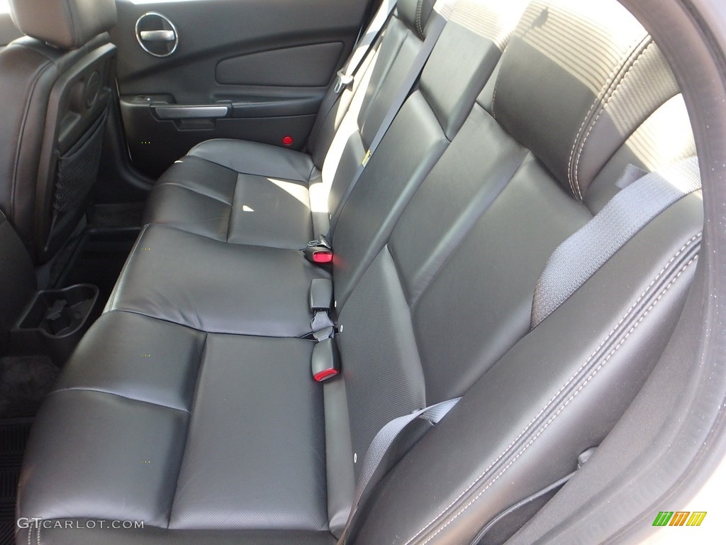 2006 Grand Prix GT Sedan - Ivory White / Ebony photo #16