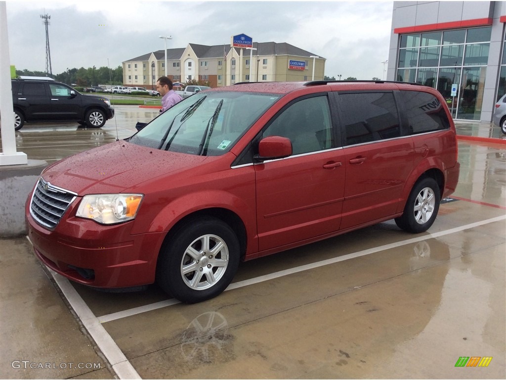2008 Town & Country Touring - Inferno Red Crystal Pearlcoat / Medium Slate Gray/Light Shale photo #2