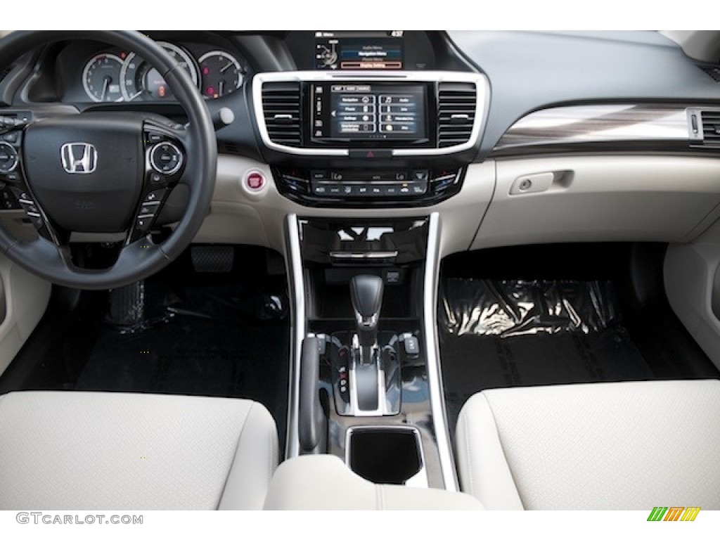 2017 Honda Accord EX-L Sedan Ivory Dashboard Photo #115344380