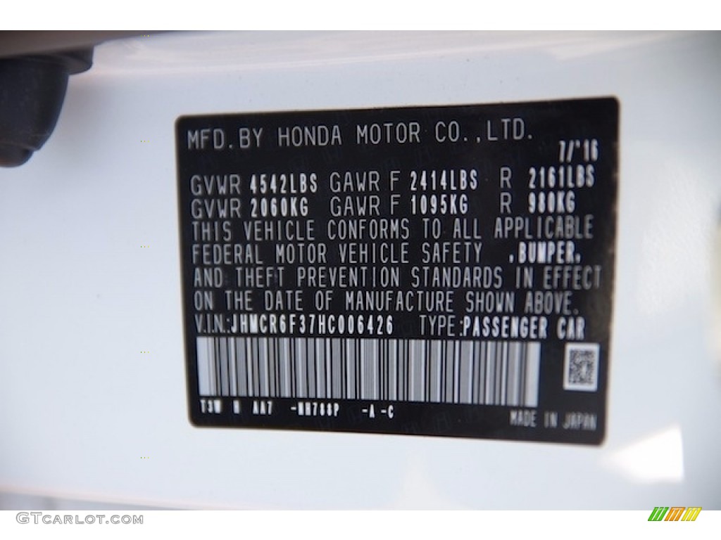 2017 Honda Accord Hybrid Sedan Parts Photos