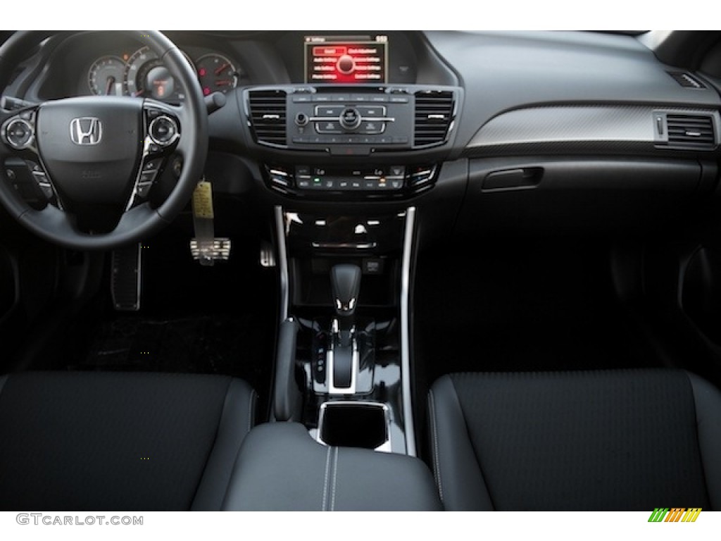 2017 Honda Accord Sport Sedan Black Dashboard Photo #115348073