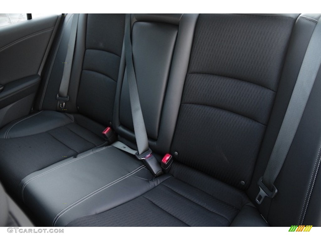 2017 Honda Accord Sport Sedan Rear Seat Photo #115348095