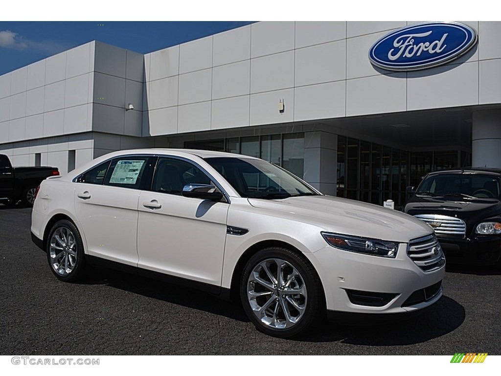 White Platinum Ford Taurus