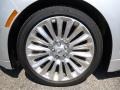 2015 Lincoln MKZ FWD Wheel and Tire Photo