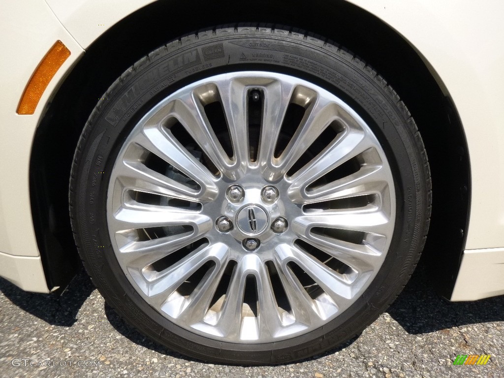 2015 Lincoln MKZ FWD Wheel Photo #115352434