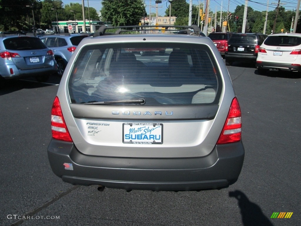2005 Forester 2.5 X - Crystal Gray Metallic / Gray photo #7