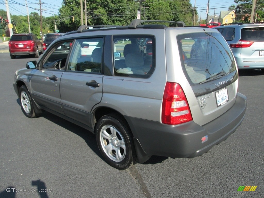 2005 Forester 2.5 X - Crystal Gray Metallic / Gray photo #8