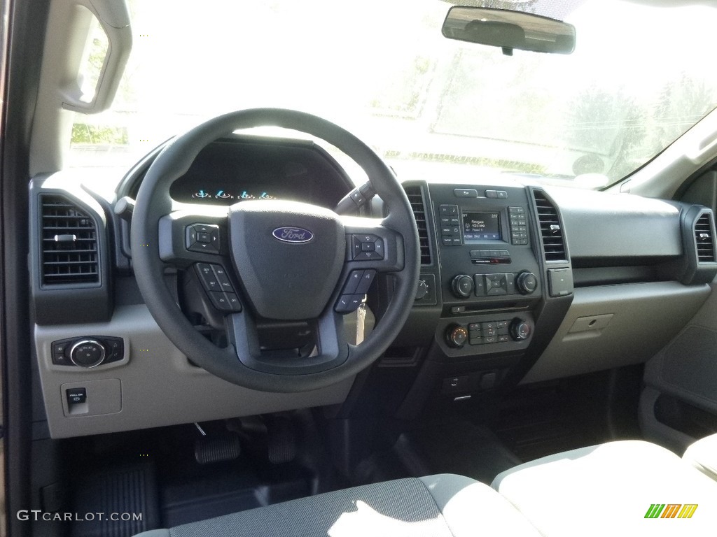 2016 F150 XL SuperCrew 4x4 - Magnetic / Medium Earth Gray photo #8