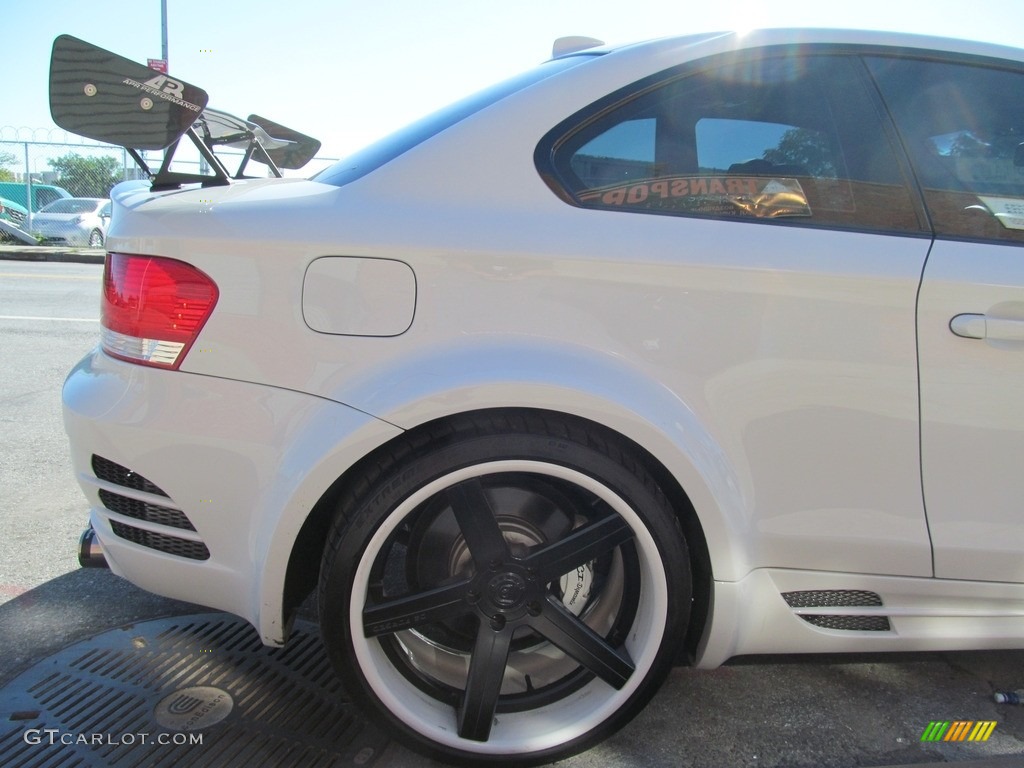 2008 1 Series 135i Coupe - Alpine White / Black photo #10