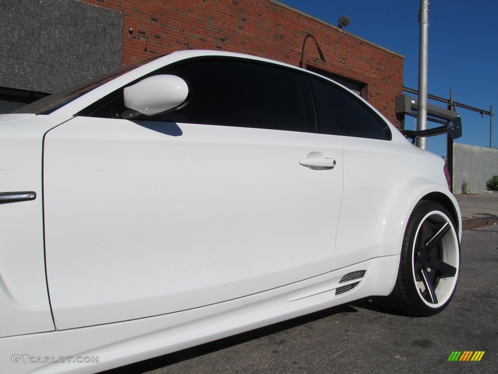 2008 1 Series 135i Coupe - Alpine White / Black photo #19