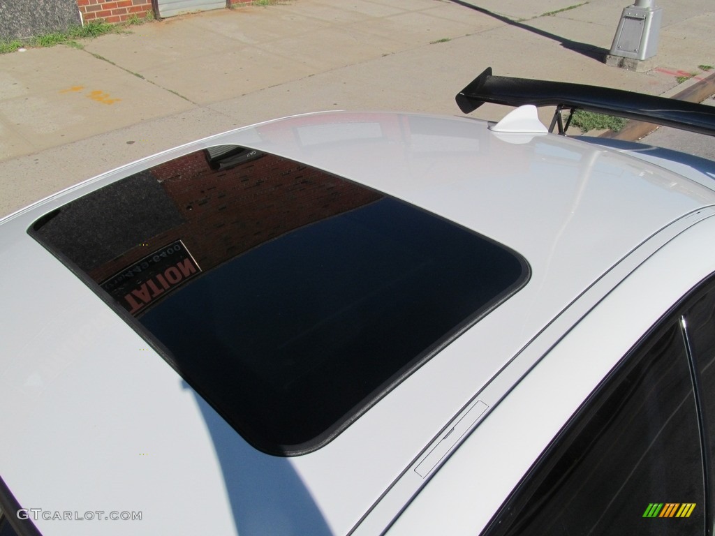 2008 1 Series 135i Coupe - Alpine White / Black photo #20