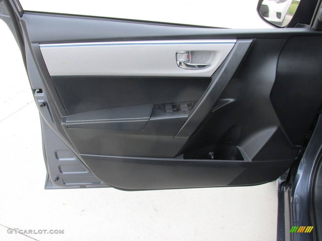 2016 Corolla LE Plus - Slate Metallic / Ash photo #20