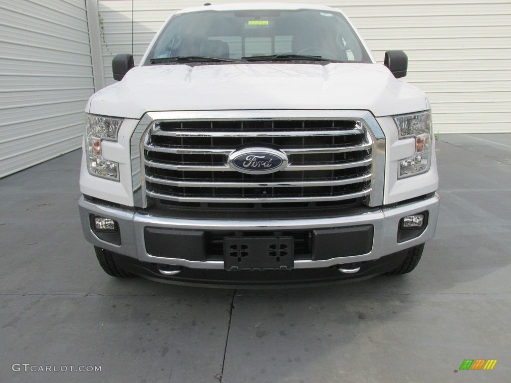 2016 F150 XLT SuperCrew 4x4 - Oxford White / Medium Earth Gray photo #8