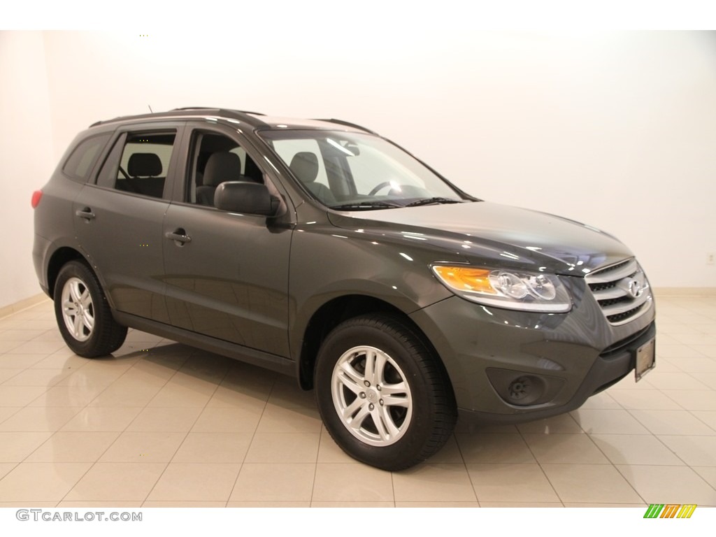 Black Forest Green Hyundai Santa Fe