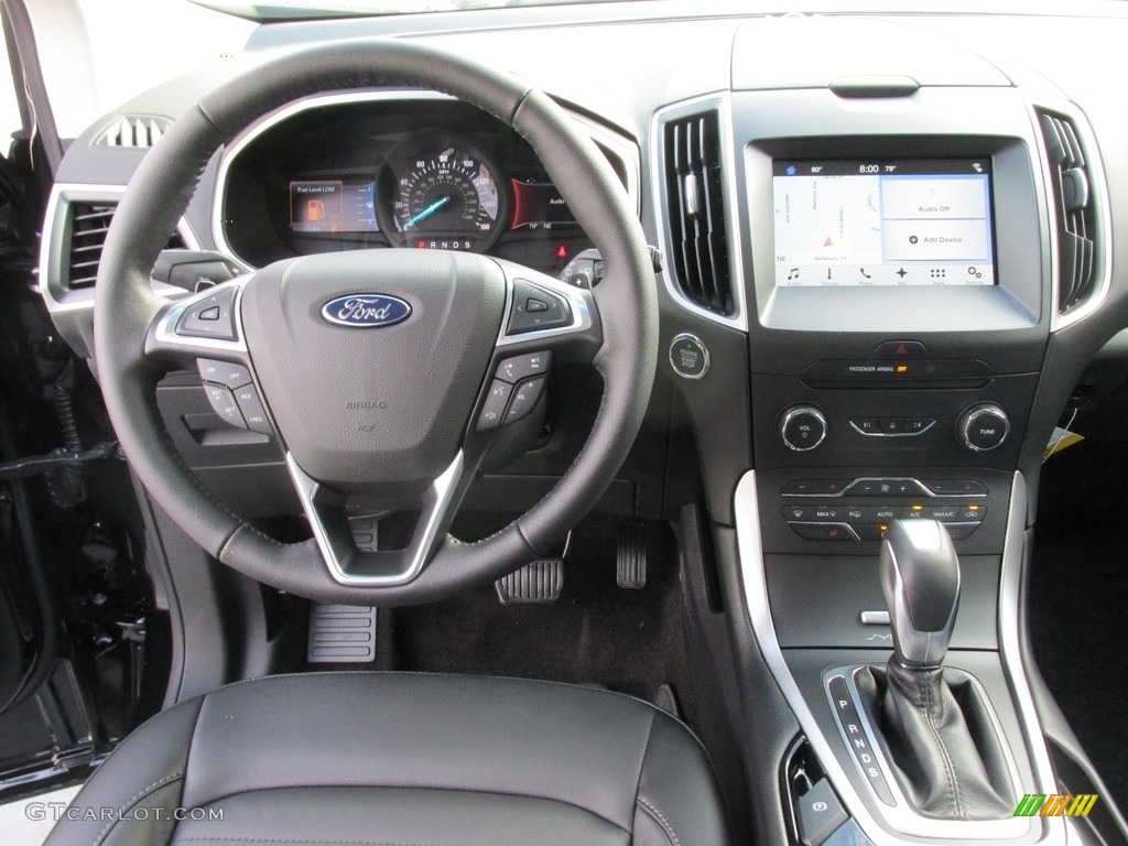 2016 Ford Edge SEL Dashboard Photos