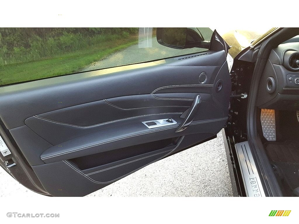 2012 Ferrari FF Novitec Rosso Door Panel Photos