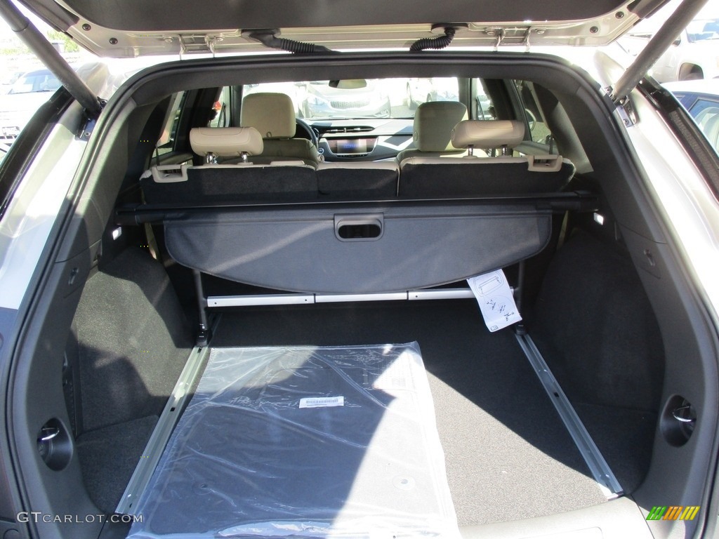 2017 Cadillac XT5 Luxury Trunk Photos