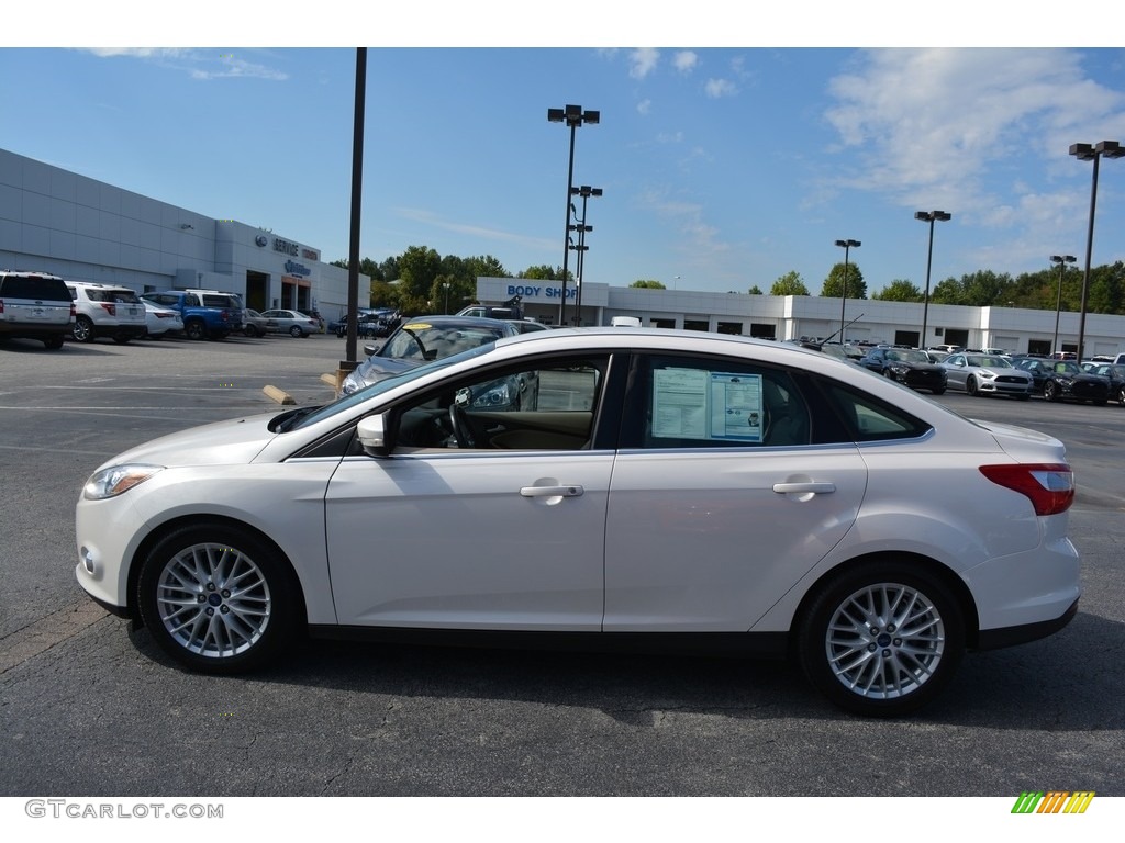 2012 Focus SEL Sedan - White Platinum Tricoat Metallic / Stone photo #6