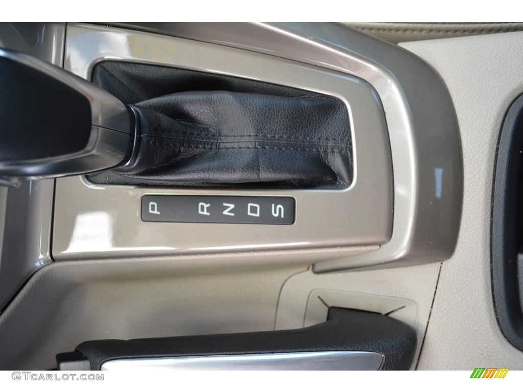 2012 Focus SEL Sedan - White Platinum Tricoat Metallic / Stone photo #19