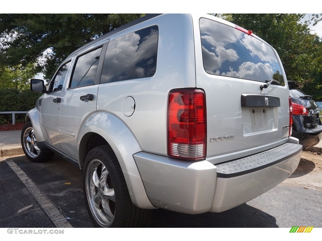 2011 Nitro Heat - Bright Silver Metallic / Dark Slate Gray photo #2