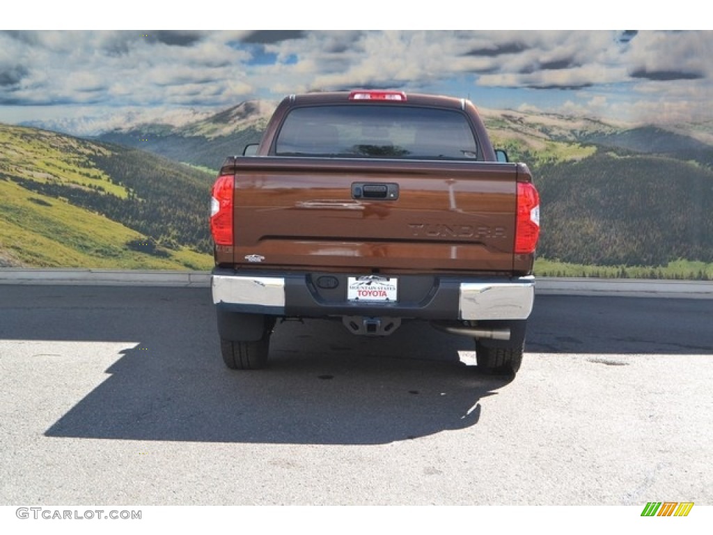 2016 Tundra SR5 CrewMax 4x4 - Sunset Bronze Mica / Black photo #4