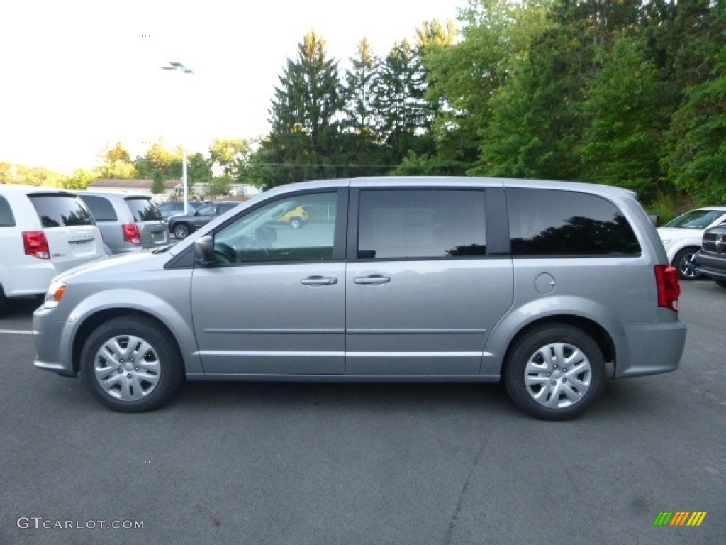 Billet Metallic 2017 Dodge Grand Caravan SE Exterior Photo #115380456