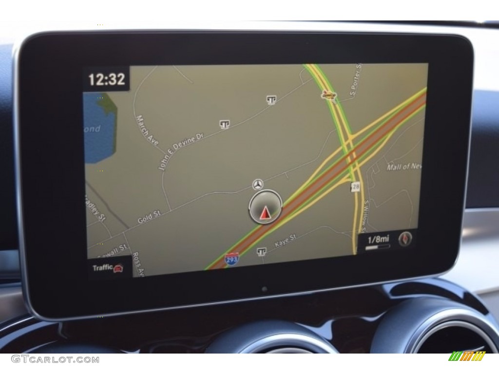 2017 Mercedes-Benz GLC 300 4Matic Navigation Photo #115383069