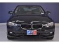 Jet Black - 3 Series 320i Sedan Photo No. 2