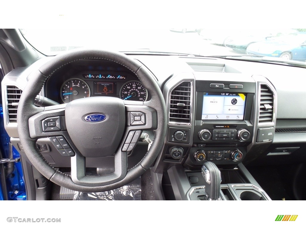2016 F150 XLT SuperCab 4x4 - Blue Flame / Medium Earth Gray photo #11