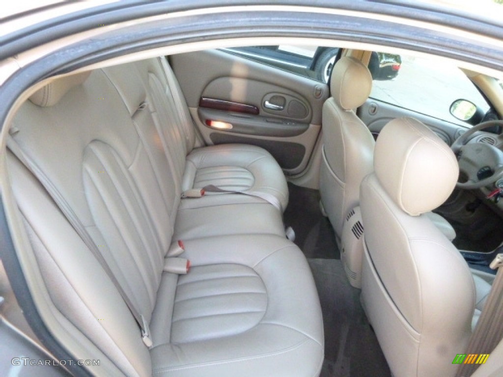 2000 300 M Sedan - Champagne Pearl / Camel/Tan photo #4
