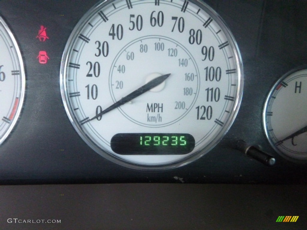 2000 300 M Sedan - Champagne Pearl / Camel/Tan photo #17