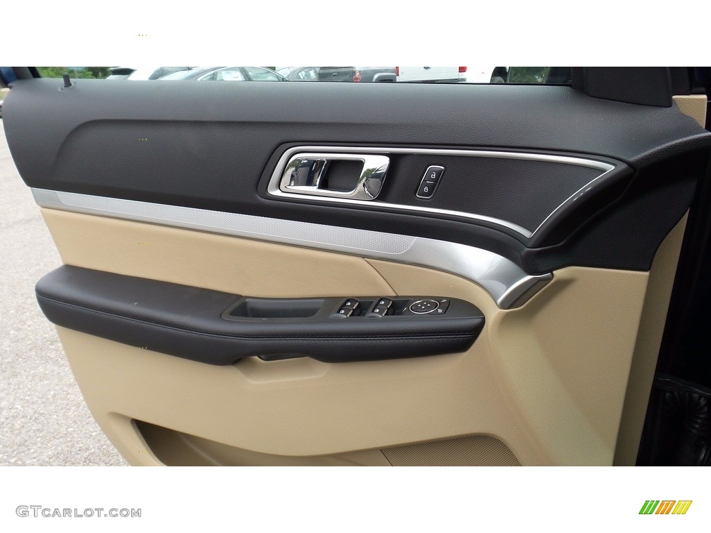 2017 Explorer XLT 4WD - Blue Jeans / Medium Light Camel photo #14