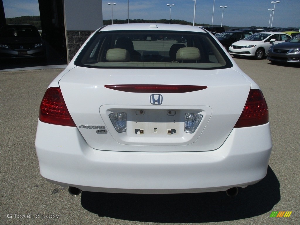 2007 Accord EX-L V6 Sedan - Taffeta White / Ivory photo #3