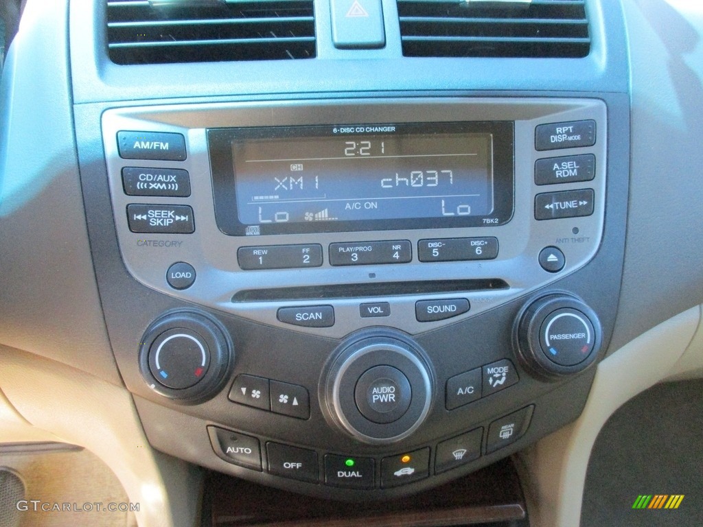 2007 Accord EX-L V6 Sedan - Taffeta White / Ivory photo #12