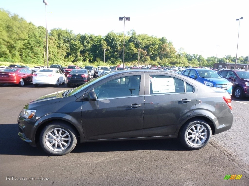 2017 Sonic LT Sedan - Nightfall Gray Metallic / Jet Black/Dark Titanium photo #9