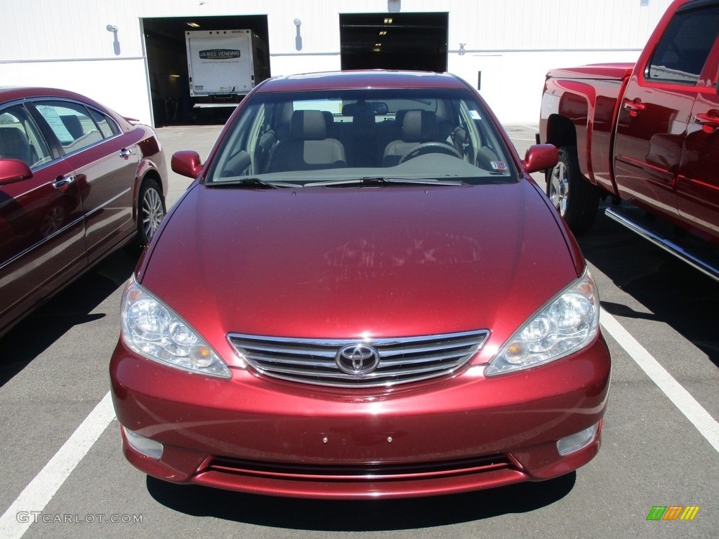 2005 Camry XLE V6 - Salsa Red Pearl / Taupe photo #2
