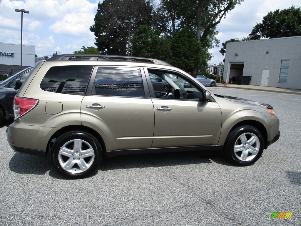 2009 Forester 2.5 X Limited - Topaz Gold Metallic / Black photo #7