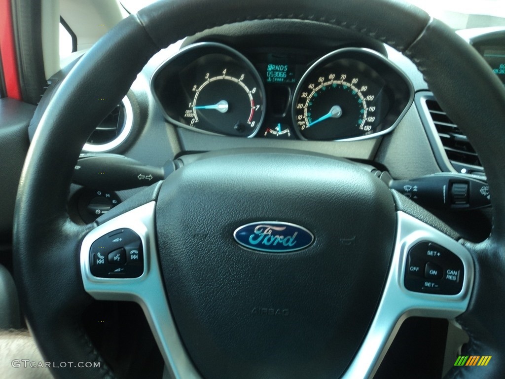 2014 Fiesta SE Hatchback - Race Red / Charcoal Black photo #14