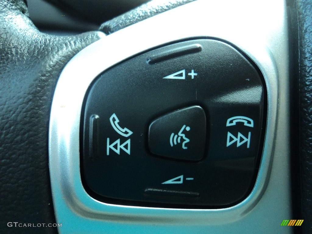 2014 Fiesta SE Hatchback - Race Red / Charcoal Black photo #17