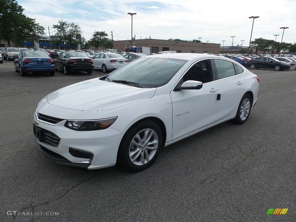 Summit White Chevrolet Malibu