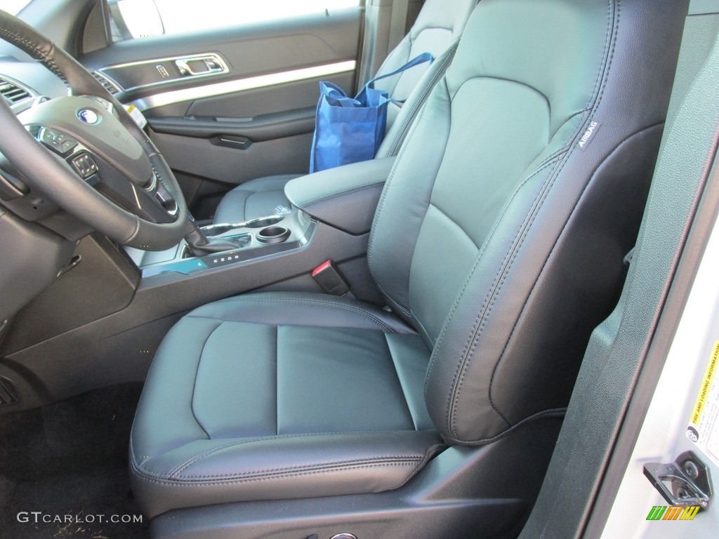 Ebony Black Interior 2017 Ford Explorer XLT Photo #115402536