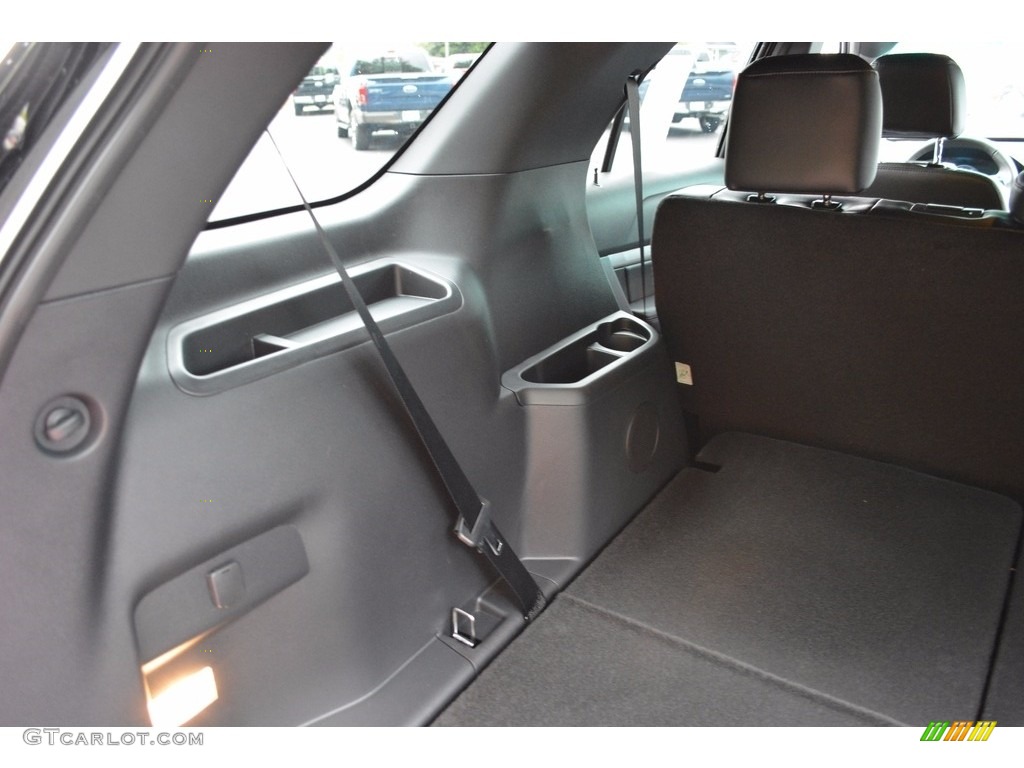 2017 Explorer XLT - Magnetic / Ebony Black photo #9