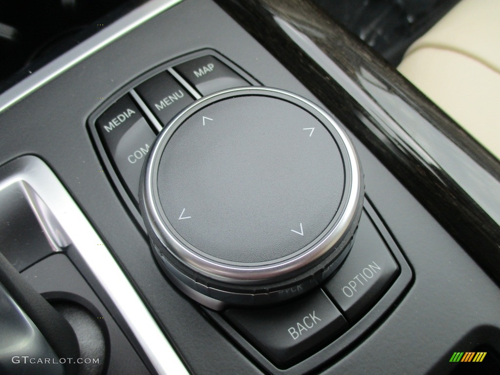 2017 BMW X5 xDrive35i Controls Photo #115406649