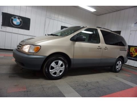 2002 Toyota Sienna