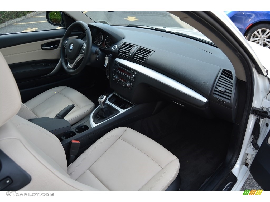 2013 1 Series 135i Coupe - Alpine White / Black photo #26