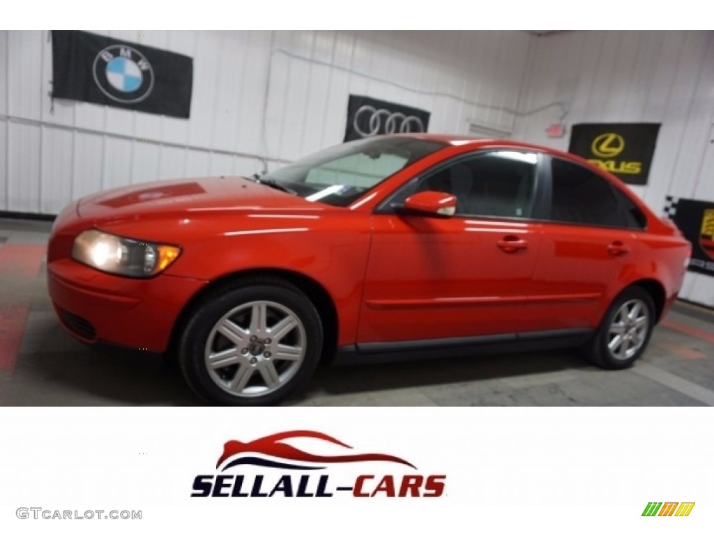 2006 S40 2.4i - Passion Red / Dark Beige/Quartz photo #1